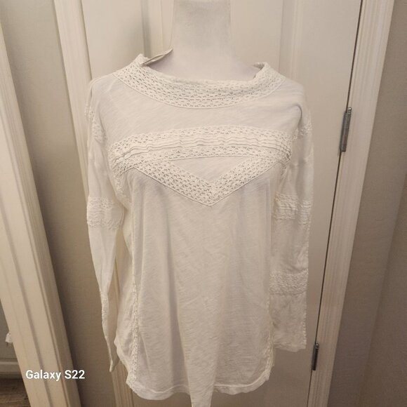 Free People White Embroidered Long Sleeve Shirt. NWT. Size Small. - Picture 1 of 12